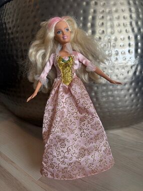 Barbie Princess & the Pauper Anneliese 2004 Doll Fairy Tales Vintage